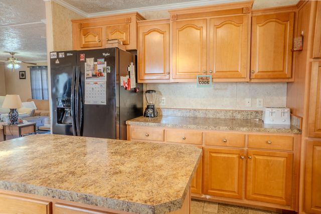 185 Treadway Road, Beattyville, KY 41311