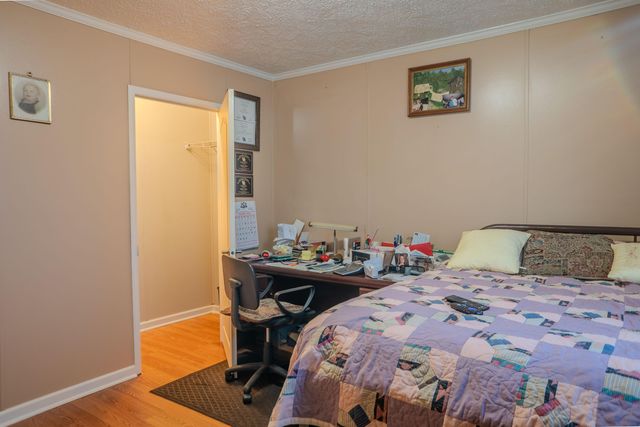 185 Treadway Road, Beattyville, KY 41311