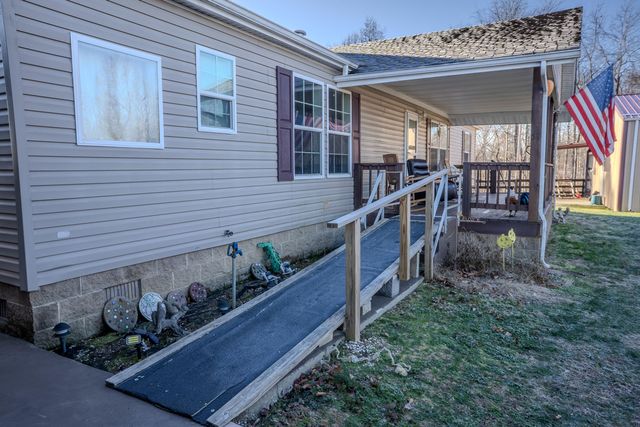 185 Treadway Road, Beattyville, KY 41311