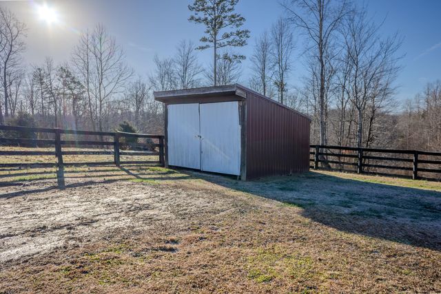 185 Treadway Road, Beattyville, KY 41311