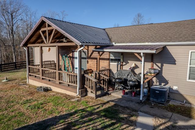 185 Treadway Road, Beattyville, KY 41311