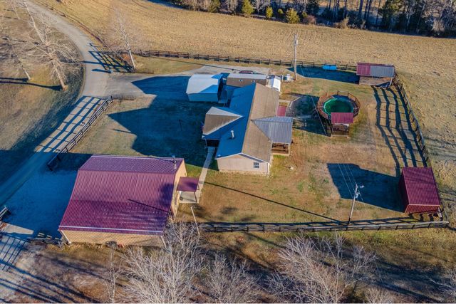 185 Treadway Road, Beattyville, KY 41311