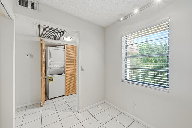 10501 W Broward Boulevard 405, Plantation, FL 33324