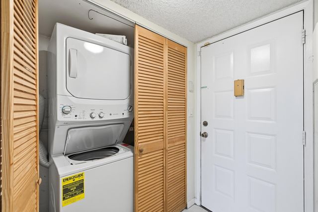 10501 W Broward Boulevard 405, Plantation, FL 33324