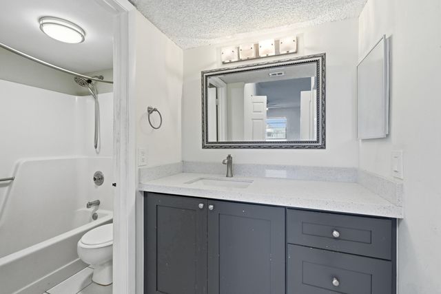10501 W Broward Boulevard 405, Plantation, FL 33324