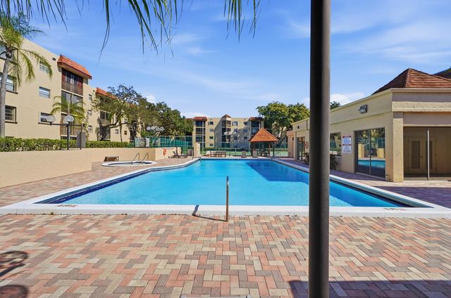 10501 W Broward Boulevard 405, Plantation, FL 33324