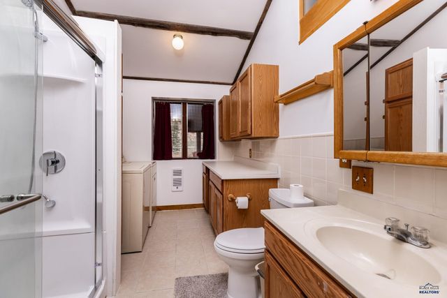 21155 COYOTE LN, Lead, SD 57754