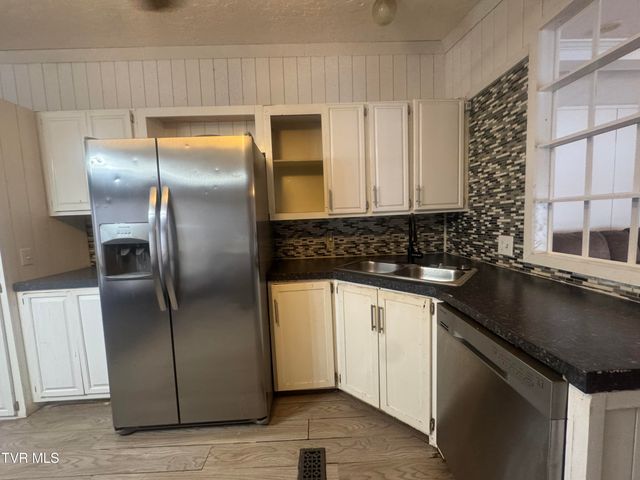 1013 Siam Road, Elizabethton, TN 37643