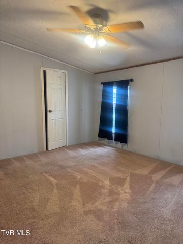 1013 Siam Road, Elizabethton, TN 37643