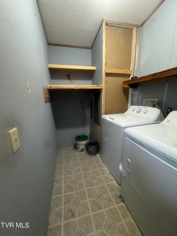 1013 Siam Road, Elizabethton, TN 37643