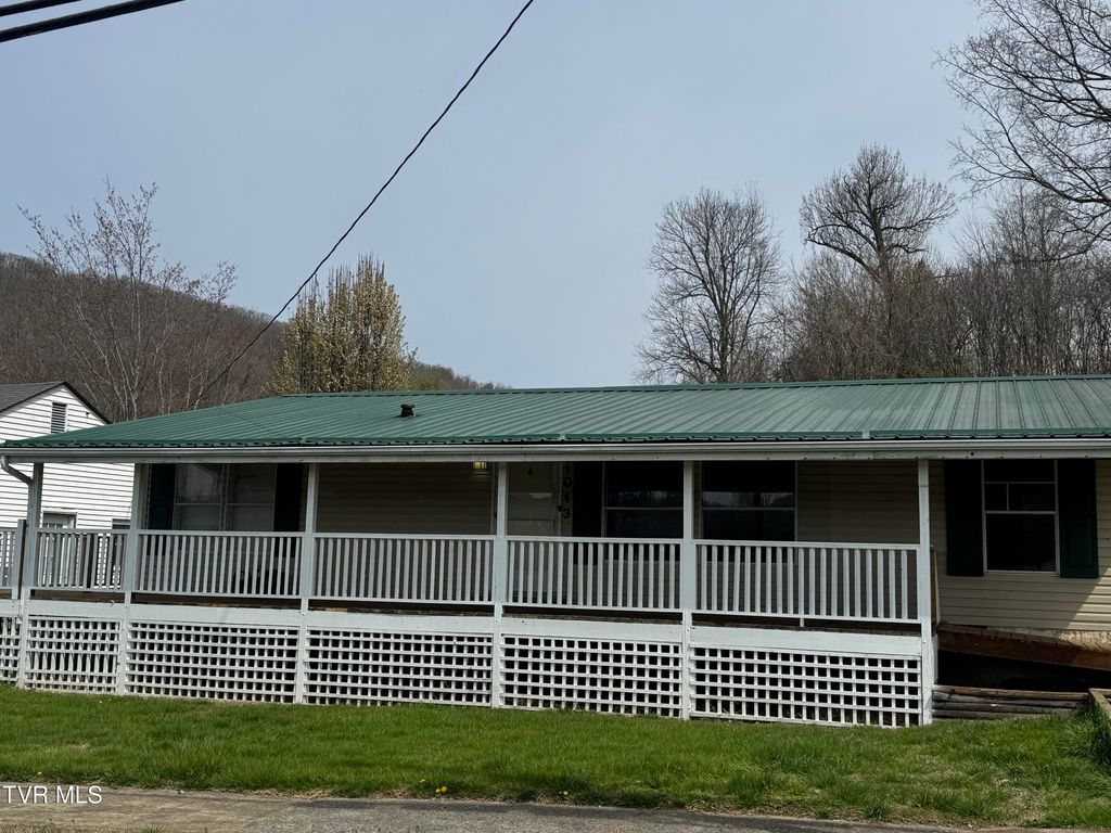 1013 Siam Road, Elizabethton, TN 37643