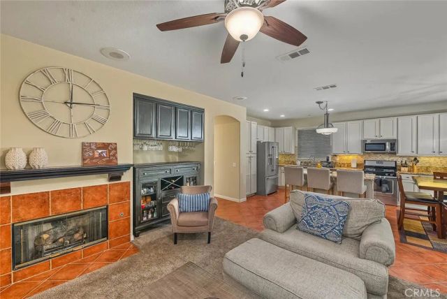 2808 Melissa, San Bernardino, CA 92407