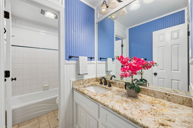 1907 Woodland Hills Lane, Weatherford, TX 76087