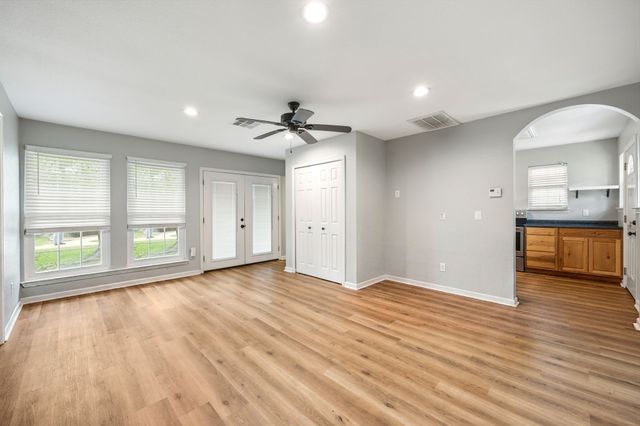 1907 Woodland Hills Lane, Weatherford, TX 76087