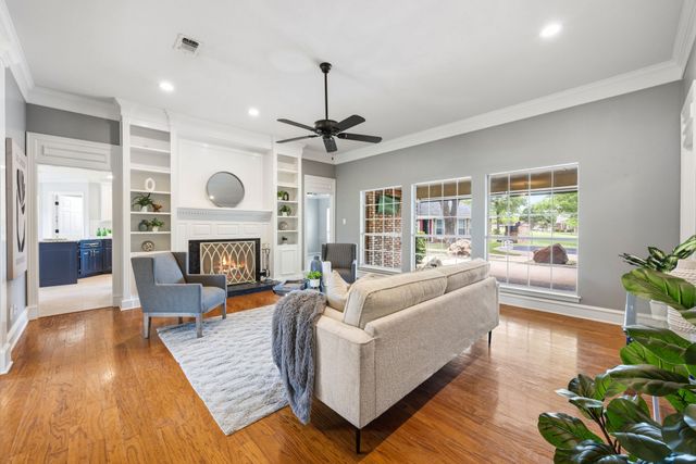 1907 Woodland Hills Lane, Weatherford, TX 76087