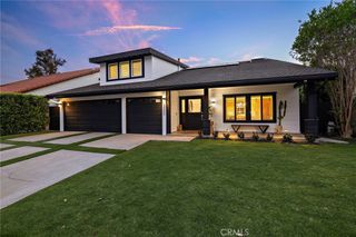 2705 Starbird Drive, Costa Mesa, CA 92626