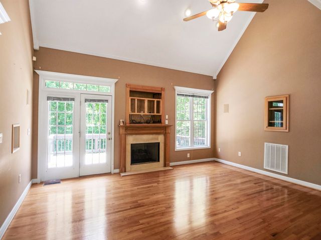 240 Cedar Bluff Drive, Moore, SC 29369
