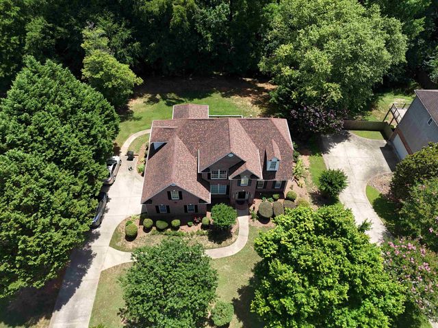 240 Cedar Bluff Drive, Moore, SC 29369