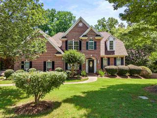 240 Cedar Bluff Drive, Moore, SC 29369