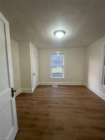 530 Barbara Jane Avenue, Winston-salem, NC 27101