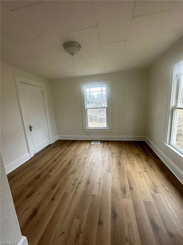 530 Barbara Jane Avenue, Winston-salem, NC 27101