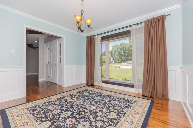 201 E Mount Pleasant Road, Evansville, IN 47711