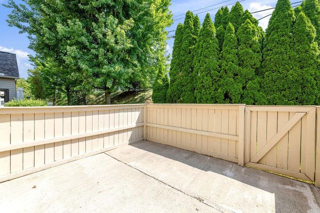128 Brassic Way, Columbus, OH 43213