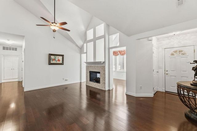 128 Brassic Way, Columbus, OH 43213