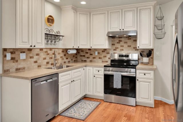 13447 Orange Blossom Ln, Poway, CA 92064