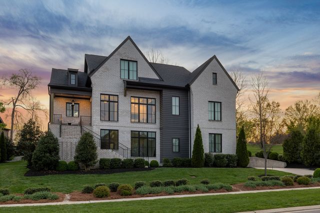 7066 Lanceleaf Dr, College Grove, TN 37046