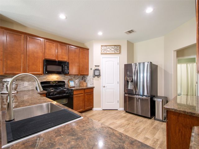 3306 Bear Creek Drive, Melissa, TX 75454