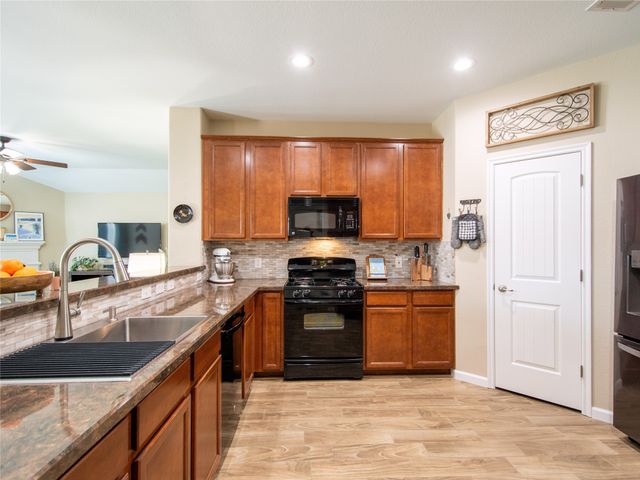 3306 Bear Creek Drive, Melissa, TX 75454