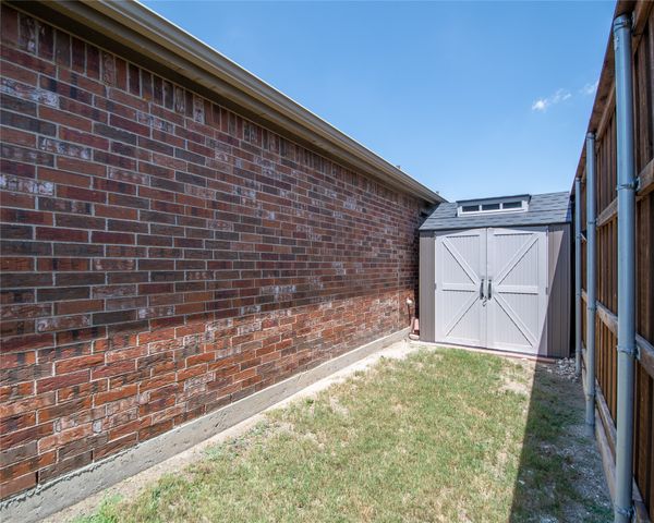 3306 Bear Creek Drive, Melissa, TX 75454