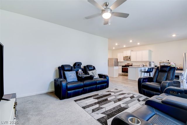 1720 Luna Cliff Avenue, North Las Vegas, NV 89032