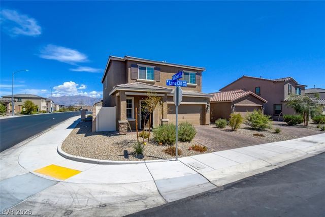 1720 Luna Cliff Avenue, North Las Vegas, NV 89032