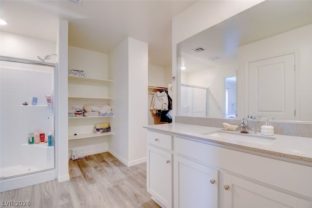 1720 Luna Cliff Avenue, North Las Vegas, NV 89032