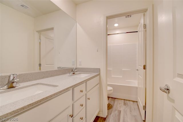 1720 Luna Cliff Avenue, North Las Vegas, NV 89032