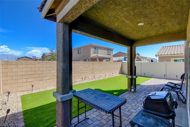 1720 Luna Cliff Avenue, North Las Vegas, NV 89032