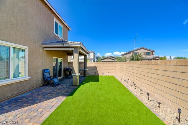 1720 Luna Cliff Avenue, North Las Vegas, NV 89032