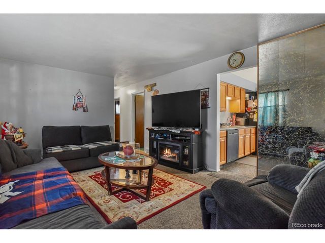 3400 W MOUNTAIN Rd W, Englewood, CO 80110