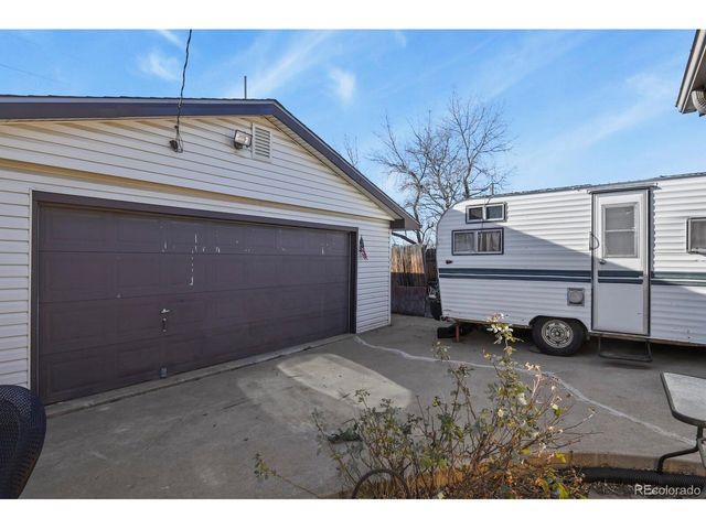 3400 W MOUNTAIN Rd W, Englewood, CO 80110