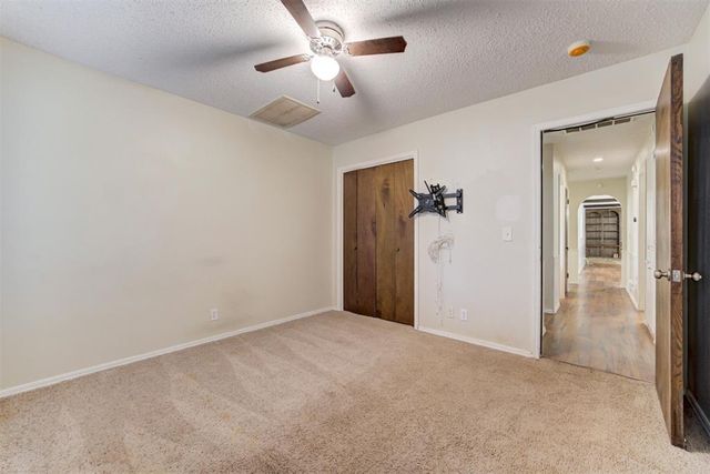 1825 N Oakhill Road, Bethany, OK 73008