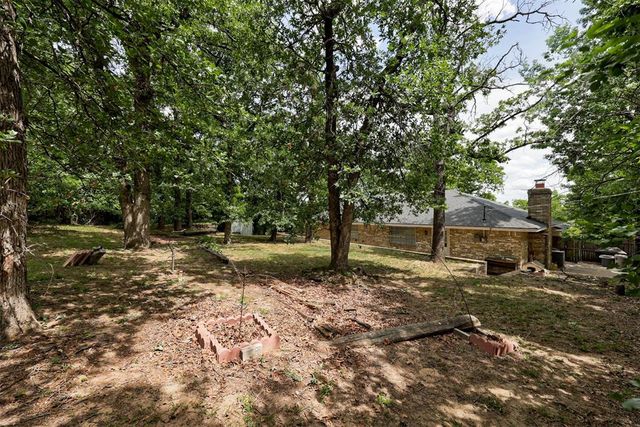 1825 N Oakhill Road, Bethany, OK 73008