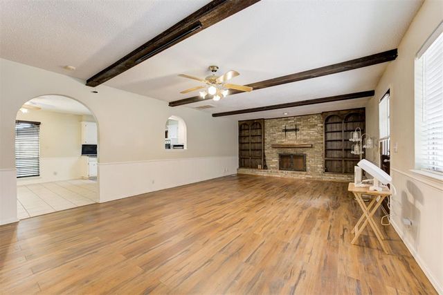 1825 N Oakhill Road, Bethany, OK 73008