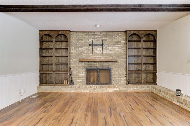 1825 N Oakhill Road, Bethany, OK 73008