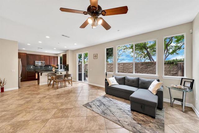 10512 Hollingsworth Way, San Diego, CA 92127