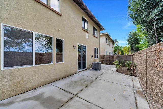10512 Hollingsworth Way, San Diego, CA 92127