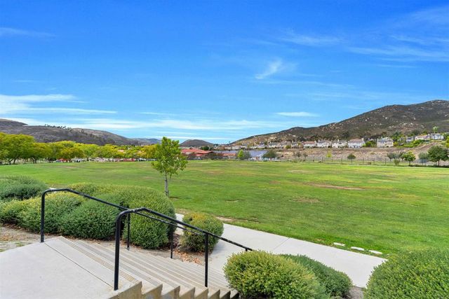 10512 Hollingsworth Way, San Diego, CA 92127