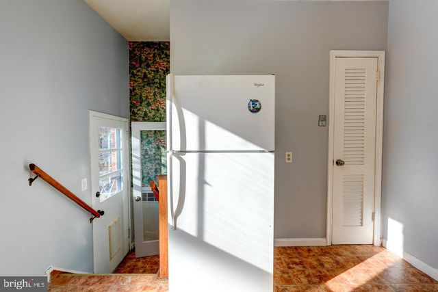 4 ROSANNE LN, Rockville, MD 20851