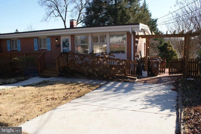 4 ROSANNE LN, Rockville, MD 20851